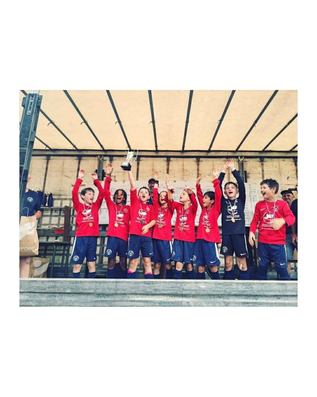 b27b42b1c71418f781412c0f926dc037